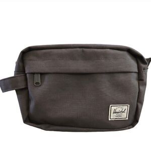 EC THE HERSHEL TRAVEL COSMETIC BAG OSFM